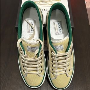 GUCCI SNEAKERS AUTHENTIC